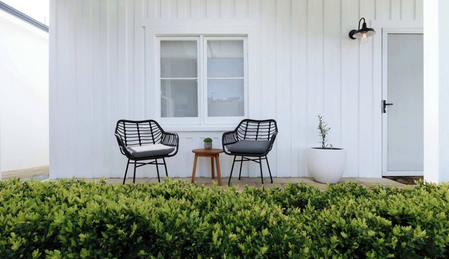 Stylish Coastal Escape with Comfort and Charm