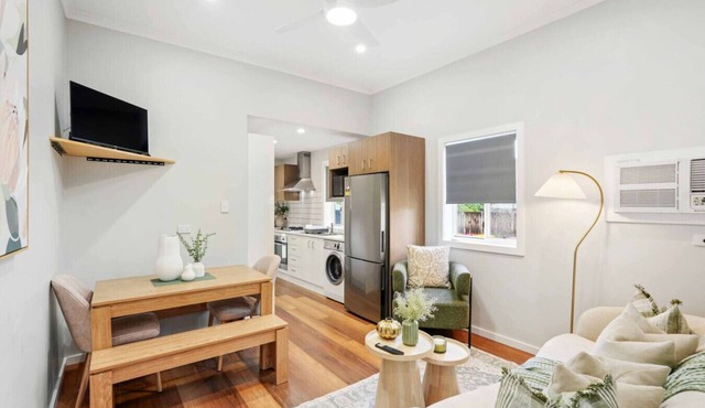 Stylish on Severin - Cosy 3DBR Apartment near CBD