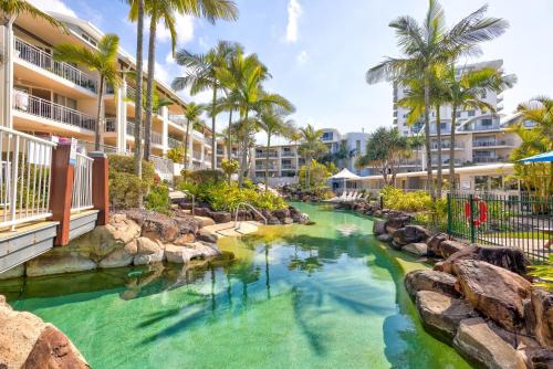 Sun & Surf Pad Resort Living, Alexandra Headland