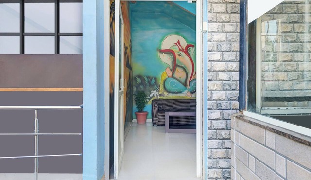 Super Collection O by OYO Nayagaon Vikas