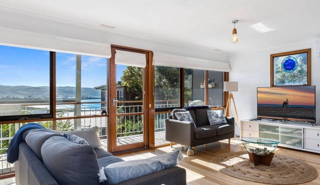 Surfers Delight - Character, Charm & Inviting