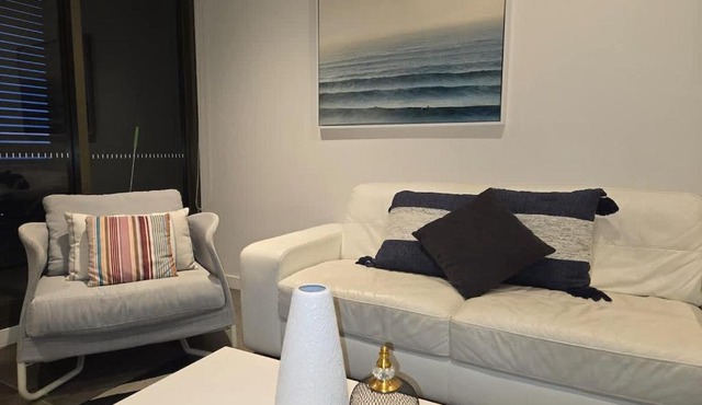 Sydney CBD A301 2 BR Easy Walk to Darling Harbour