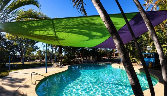 Territory Manor Motel & Caravan Park