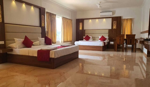 Thai Beach Resort in Tiruchendur