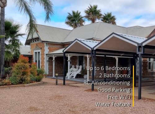 The Atrium - Classic Villa with up to 6 Bedrooms