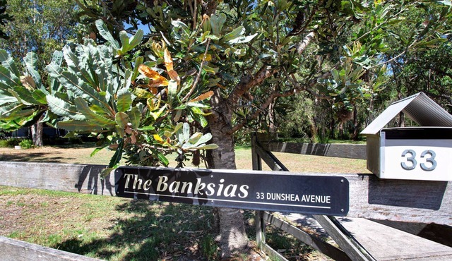 The Banksia's | Luxury Coastal Escape with Pool