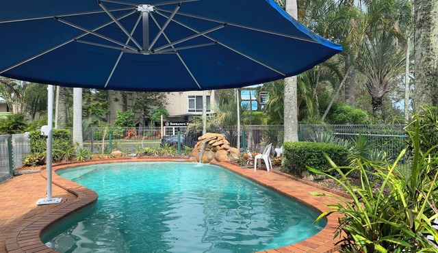 The Bay Beach Shack - Beachside @ Torquay, Hervey Bay