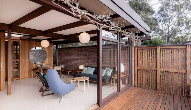 The Bends House Summa