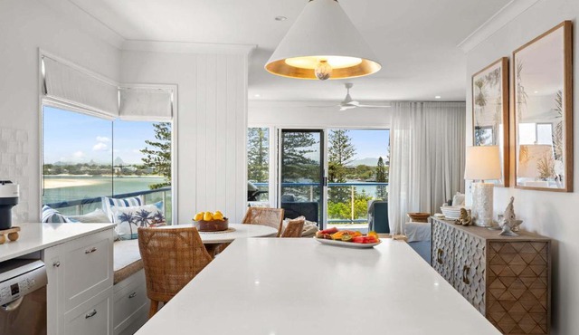 The Boardwalk - Oceanview Unit on Bulcock Beach