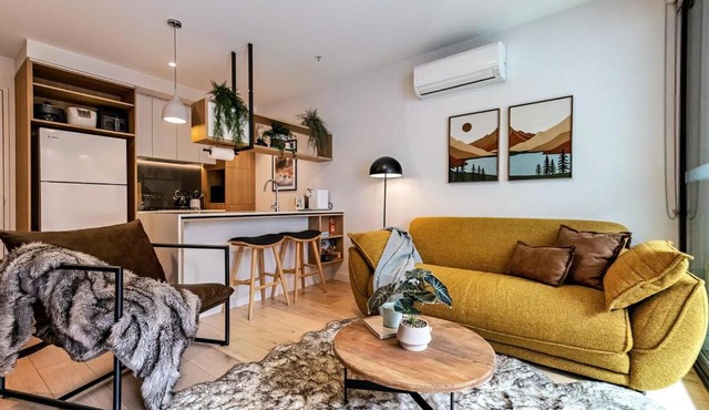 The Green Nest - Free Parking & Balcony