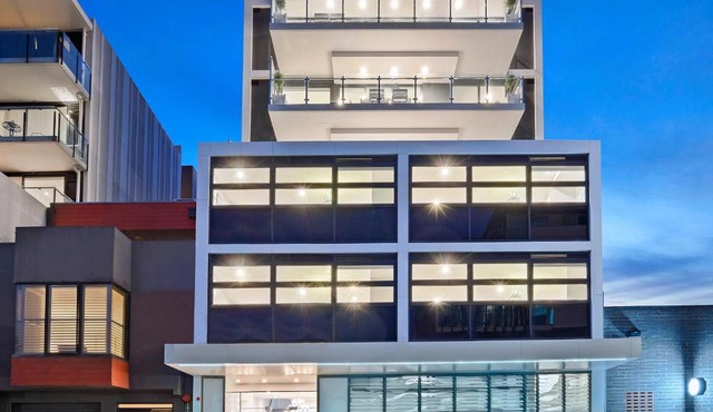The Hamptons Apartments - Port Melbourne