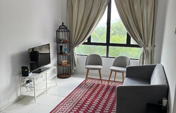 The Heights Residence Batik Travel