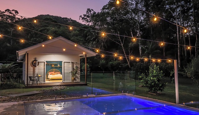 The Poolhaus Retreat- Peaceful private guesthouse