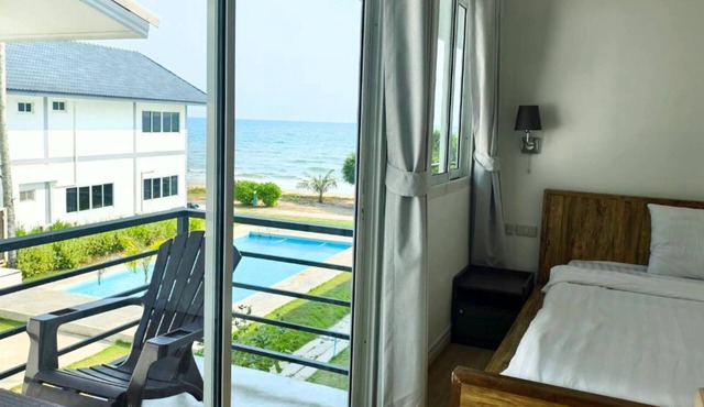 The Princess Beachfront Resort in Klaeng