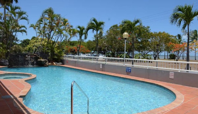 The Reef Motel