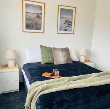 The Riverbank Suites, Central, New, Facilities