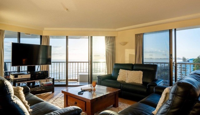 The Rocks Resort, Unit 9J