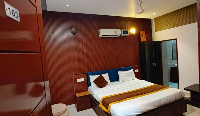 The Royal Hotel in Bareilly
