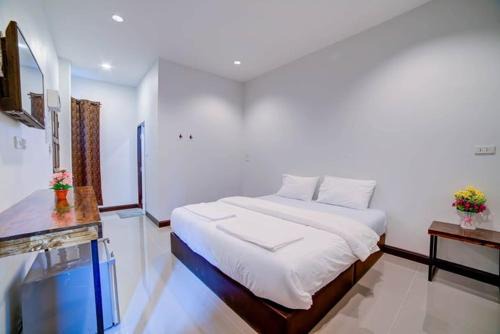 The Sleep Resort in San Sai