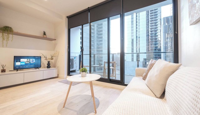 This apartment is a 1 bedroom(s), 1 bathrooms, located in Melbourne, VIC. in Melbourne