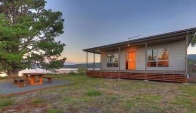 Tides Reach, waterfront luxury