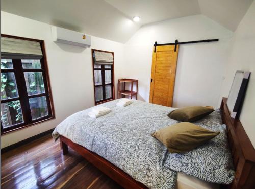 TipThong Hut - Tropic Garden Resort in Rayong