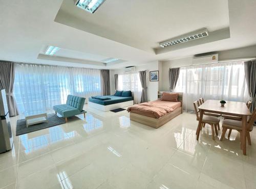 TONY Central Stay in Phuket