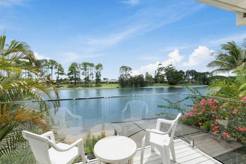 Tranquil Oasis on Pine Lake