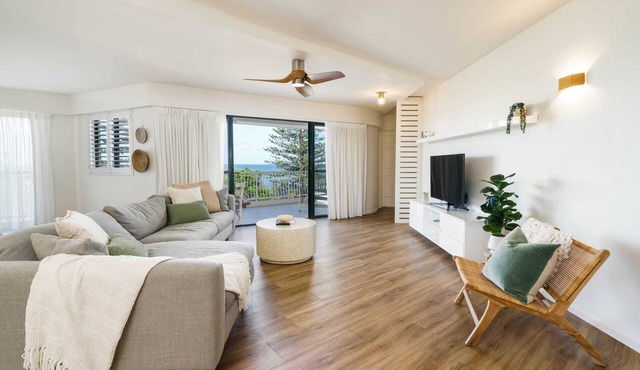 Tranquil Tides Retreat: Coastal Waterfront Escape