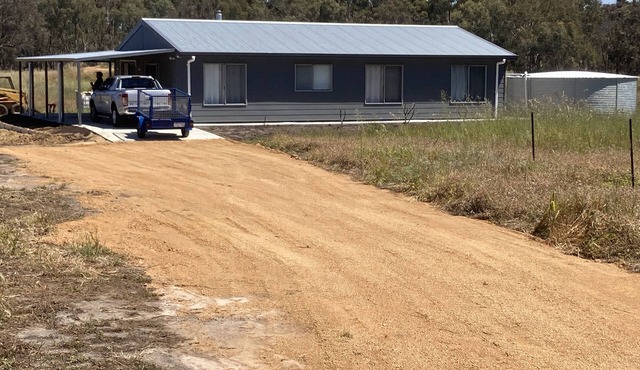 Tranquility on 10 acres with Hotham River on your doorstep.