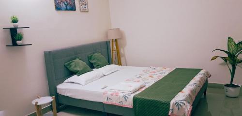 Transit Nest 2BHK