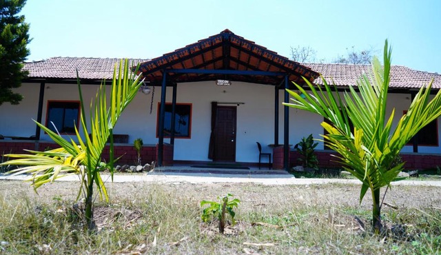 Trogon resort