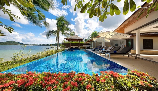 Tropical 4BR Oceanview Villa | Bophut Beach in Koh Samui