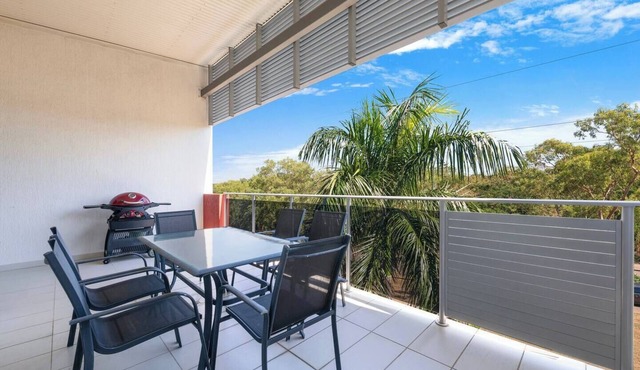 Tropical Breeze Poolside Stay near the Waterfront