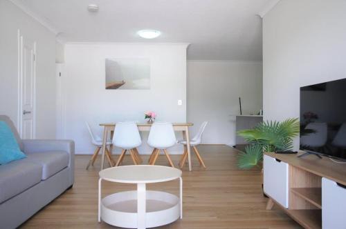 two bedroom apartment in Kingston