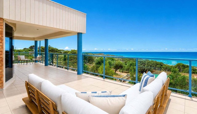 Ultimate Ocean Views - Pet Friendly sleeps 20
