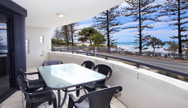 Unit 1 'The Rocks' at Coolum Beach