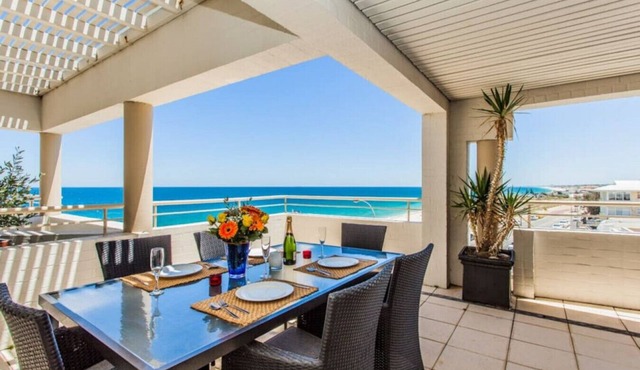 Unit 12 · Cottesloe Beach View Apartments #12