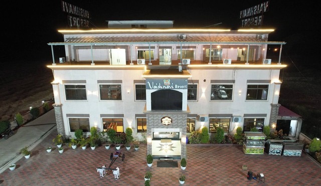 Vaishnavi Resort