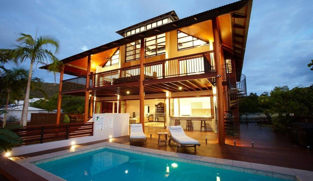 Villa Kembali