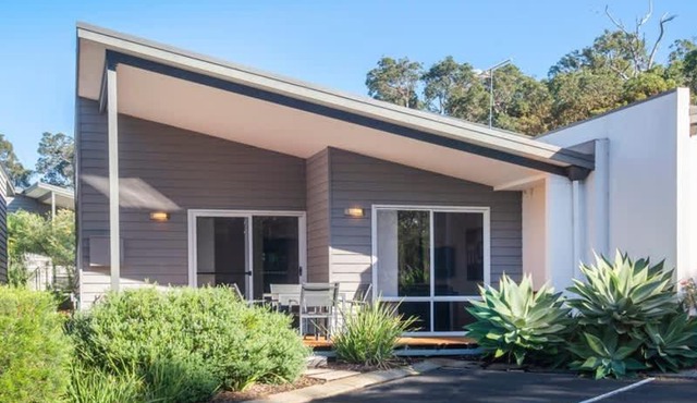 Villa on the Cape - Relaxed Hideaway near Town