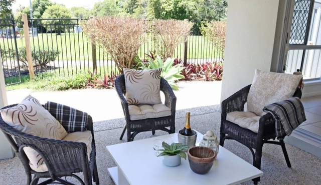 Villa on the Park close to Sunshine Coast Hotspots