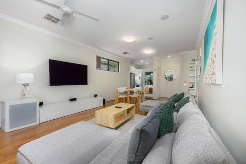 Villa thirty-five