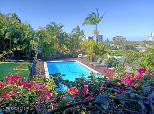 Villa with Views & Pool