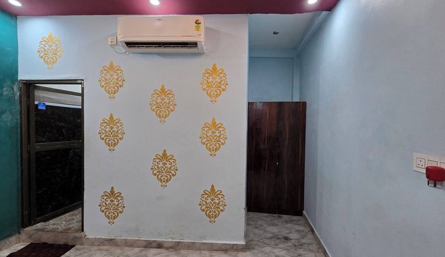 VIP Inn in Ayodhya