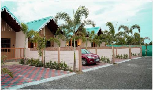 Vrindavan Guest house Near by Bhimashankar Road Pune
