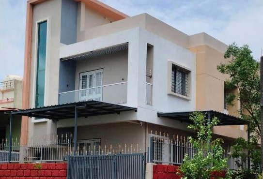 Wale's Hilltop Villa