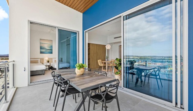 Waterfront 2-Bed Oasis - Pool Steam Jacuzzi Gym