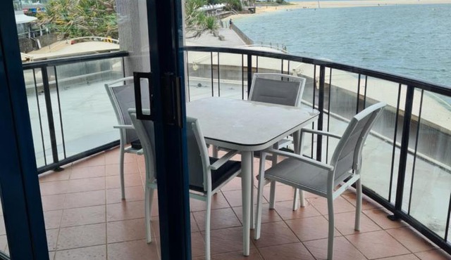 Waterfront Apartments Caloundra