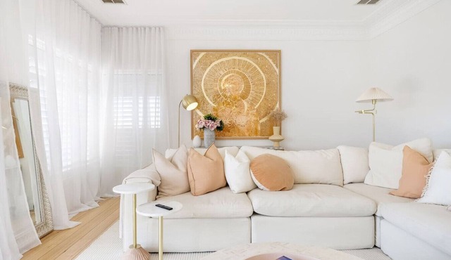 Waterfront luxe- a Hobart oasis